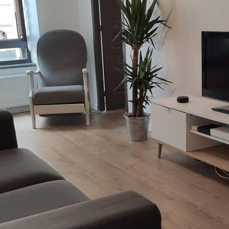 Ferienwohnung Logement 5 Personnes Proche Cv Et Parking Prive Saint-Etienne  Exterior foto